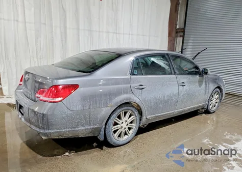 2007 Toyota Avalon Xl z USA, uszkodzony, nr VIN 4T1BK36B67U242545